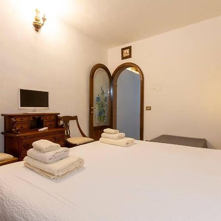 Casa Onda - Nel Cuore Della Contrada Сиена Экстерьер фото